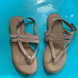 Market & Spruce Beige Strappy Sandals